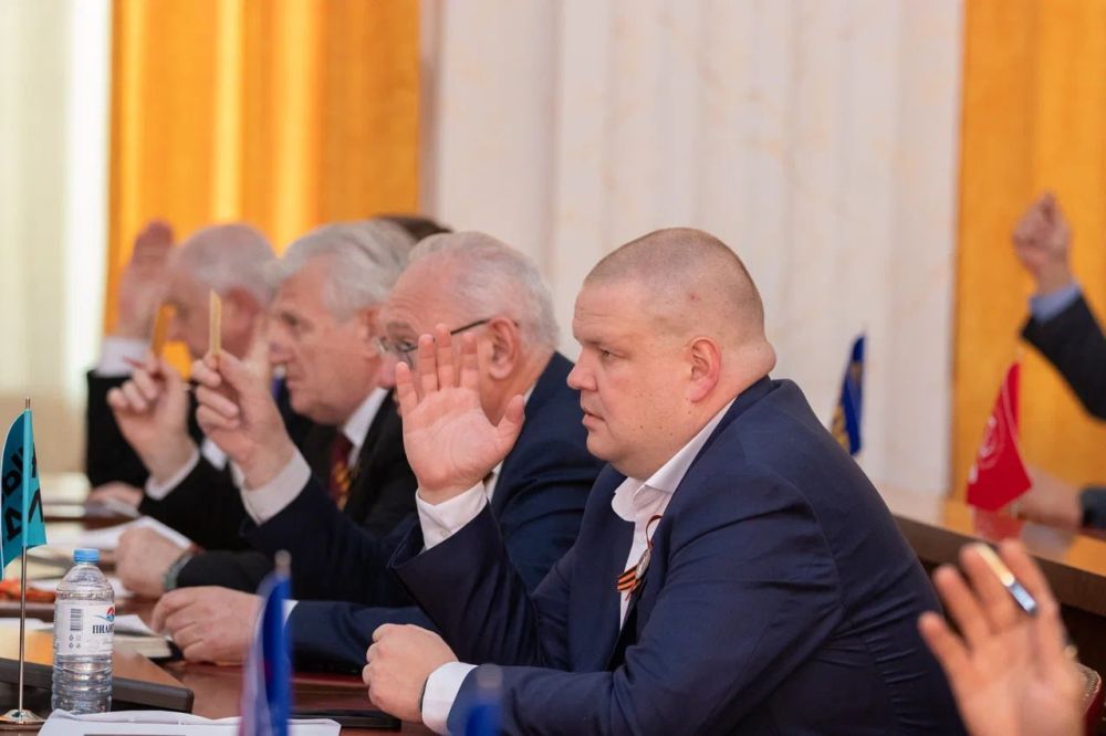 Денис Машков: Сегодня, 7 мая, состоялось 62-е пленарное заседание Народного Совета, которое прошло в преддверии Дня Победы и Дня Донецкой Народной Республики Денис Машков: Сегодня, 7 мая, состоялось 62-е пленарное заседание Народного Совета, которое прошло в преддверии Дня Победы и Дня Донецкой Народной Республики