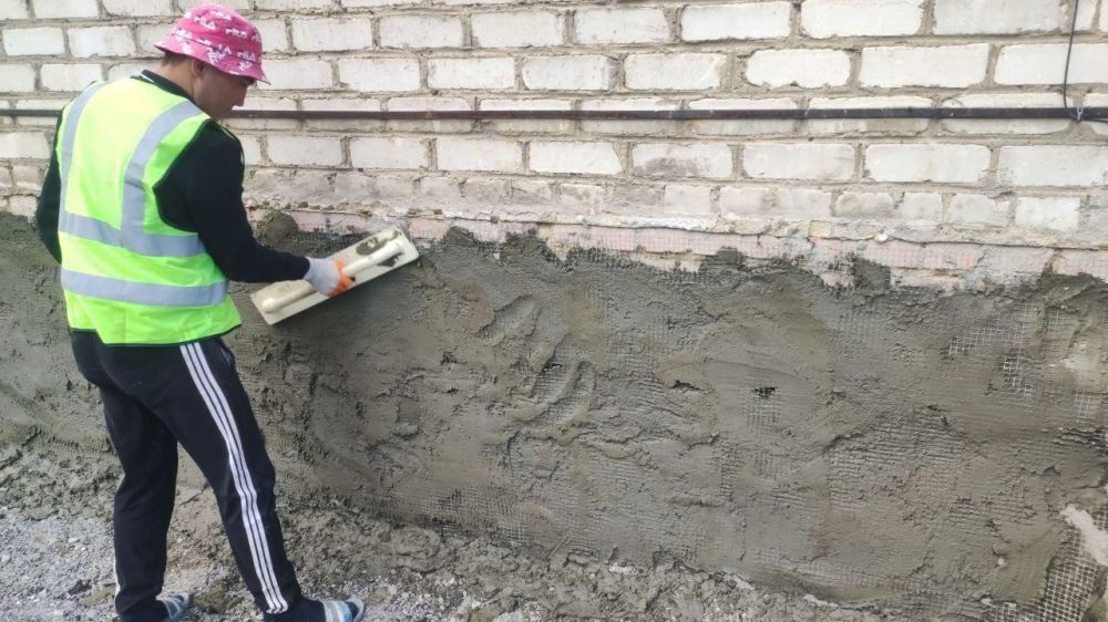 Николай Михайлов: При поддержке Забайкалья продолжается восстановление Центральной районной больницы в Старобешево Николай Михайлов: При поддержке Забайкалья продолжается восстановление Центральной районной больницы в Старобешево