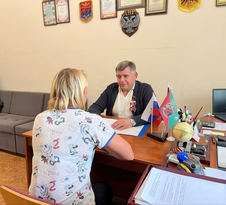 Роман Конев: Состоялся приём граждан депутатом Горловского городского совета Донецкой Народной Республики первого созыва Сергеем Третьяковым Роман Конев: Состоялся приём граждан депутатом Горловского городского совета Донецкой Народной Республики первого созыва Сергеем Третьяковым