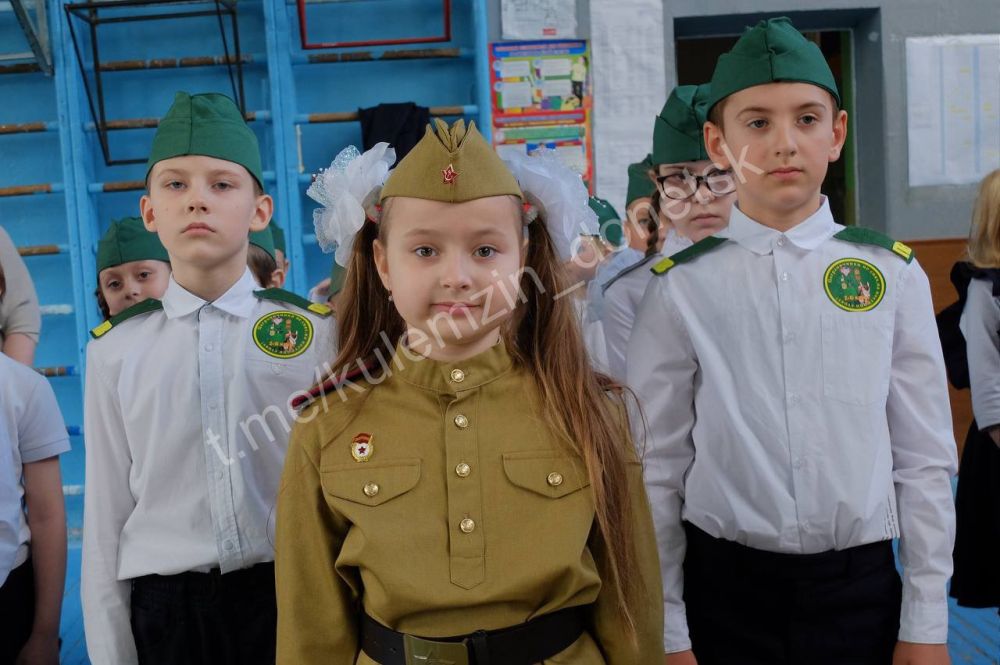 В донецком лицее 17 состоялся конкурс строя и песни для обучающихся начальной школы В донецком лицее 17 состоялся конкурс строя и песни для обучающихся начальной школы