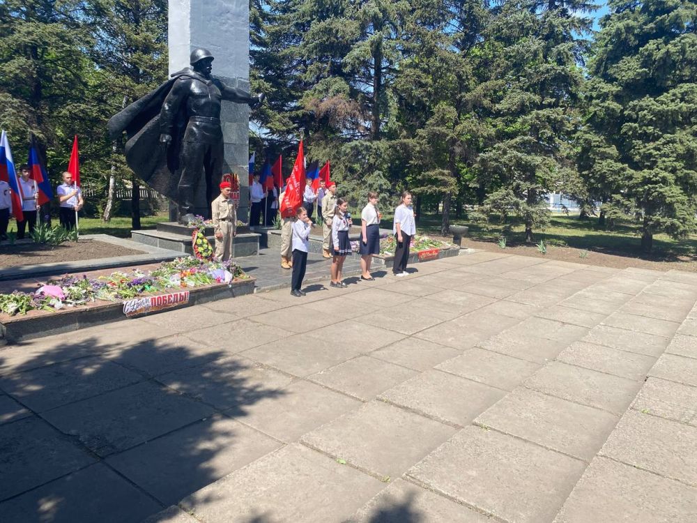 Сегодня, 7 мая в городе Моспино состоялся митинг, приуроченный 80-й годовщине Победы в Великой Отечественной войне Сегодня, 7 мая в городе Моспино состоялся митинг, приуроченный 80-й годовщине Победы в Великой Отечественной войне