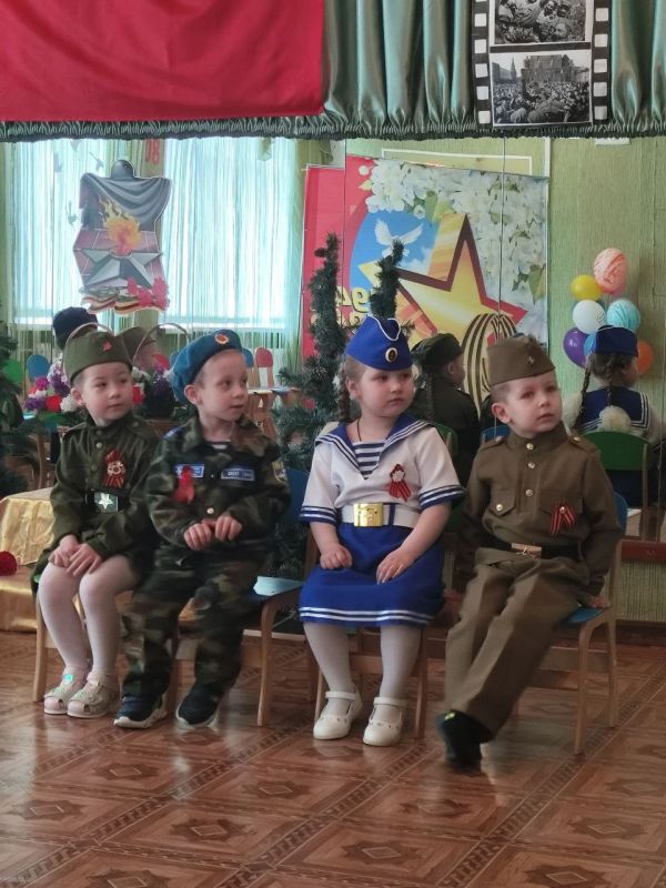 В ГКДОУ «Мироновский детский сад № 7 г. о. Дебальцево» ДНР прошёл утренник, посвящённый Дню Победы В ГКДОУ «Мироновский детский сад № 7 г. о. Дебальцево» ДНР прошёл утренник, посвящённый Дню Победы