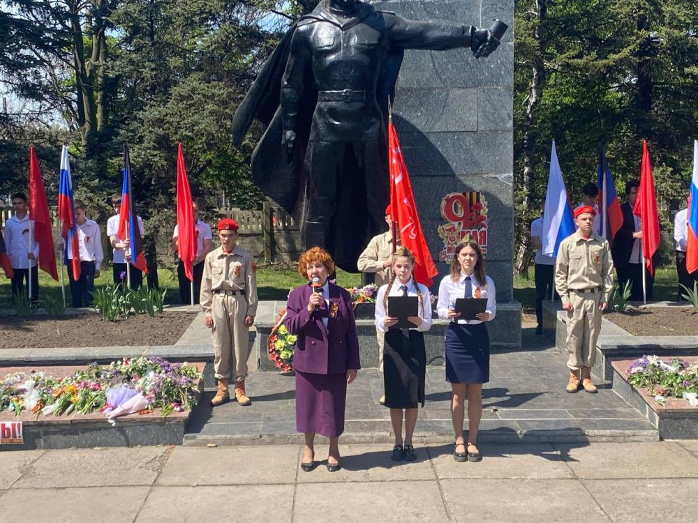 Сегодня, 7 мая в городе Моспино состоялся митинг, приуроченный 80-й годовщине Победы в Великой Отечественной войне Сегодня, 7 мая в городе Моспино состоялся митинг, приуроченный 80-й годовщине Победы в Великой Отечественной войне