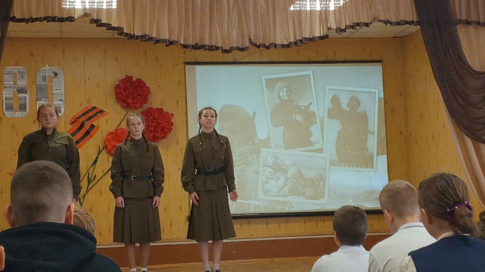 Театр Победы: школьные сцены ДНР оживают к 9 Мая! Театр Победы: школьные сцены ДНР оживают к 9 Мая!