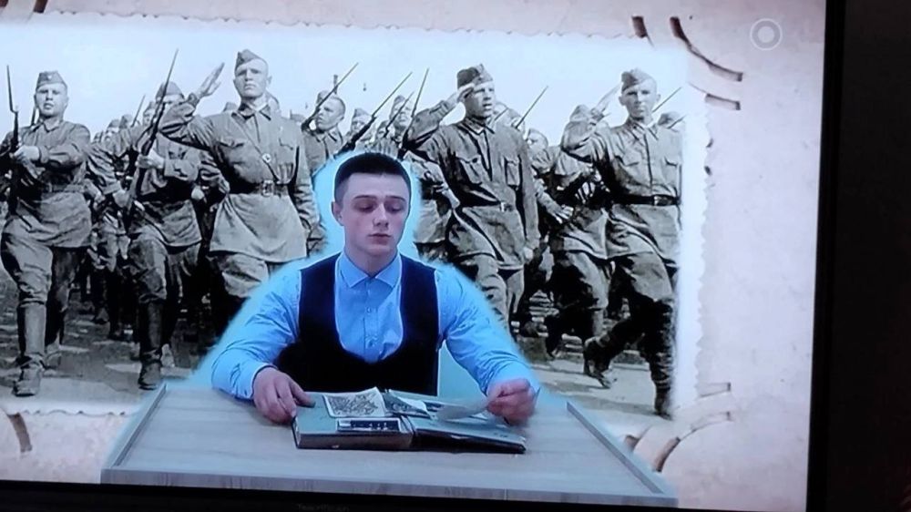 В преддверии празднования 80-летия Великой Победы для учащихся, учителей ГБОУ «Мангушская школа №1» была проведена торжественная линейка, посвящённая Дню Победы! В преддверии празднования 80-летия Великой Победы для учащихся, учителей ГБОУ «Мангушская школа №1» была проведена торжественная линейка, посвящённая Дню Победы!