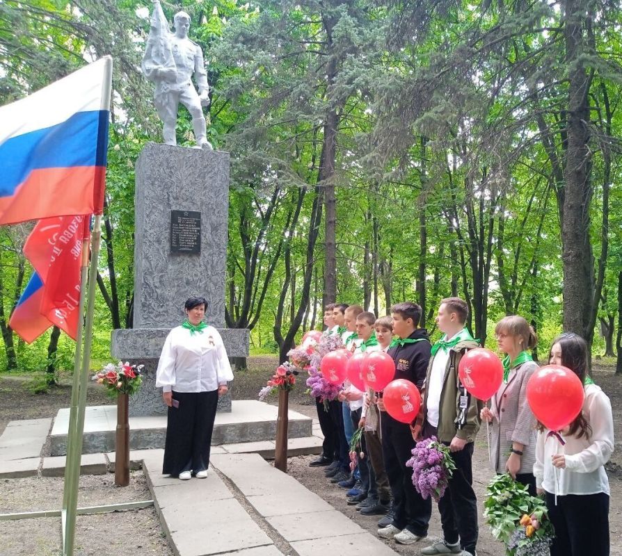 Наталья Бегуненко: В Петровском районе прошел автопробег, приуроченный к 80-летию Великой Победы Наталья Бегуненко: В Петровском районе прошел автопробег, приуроченный к 80-летию Великой Победы