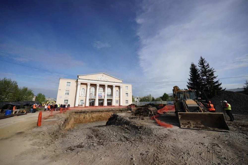 Иван Приходько: Вместе с Губернатором Кузбасса Ильей Владимировичем Середюком побывал в Ленинске-Кузнецком, городе, удостоенном почётного звания «Город трудовой доблести» в январе 2025 года Иван Приходько: Вместе с Губернатором Кузбасса Ильей Владимировичем Середюком побывал в Ленинске-Кузнецком, городе, удостоенном почётного звания «Город трудовой доблести» в январе 2025 года