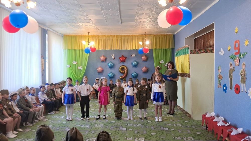 В ГКДОУ "Володарский детский сад №1 "Солнышко" и ГКДОУ "Володарский детский сад №2 "Ромашка" прошли мероприятия, посвященные 80-ой годовщине со Дня Победы В ГКДОУ "Володарский детский сад №1 "Солнышко" и ГКДОУ "Володарский детский сад №2 "Ромашка" прошли мероприятия, посвященные 80-ой годовщине со Дня Победы