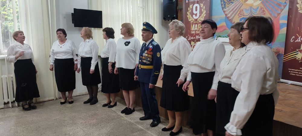 Сегодня 8 мая, в преддверии 80-летия Великой Победы, в Светлодарском территориальном центре состоялся праздничный концерт Сегодня 8 мая, в преддверии 80-летия Великой Победы, в Светлодарском территориальном центре состоялся праздничный концерт