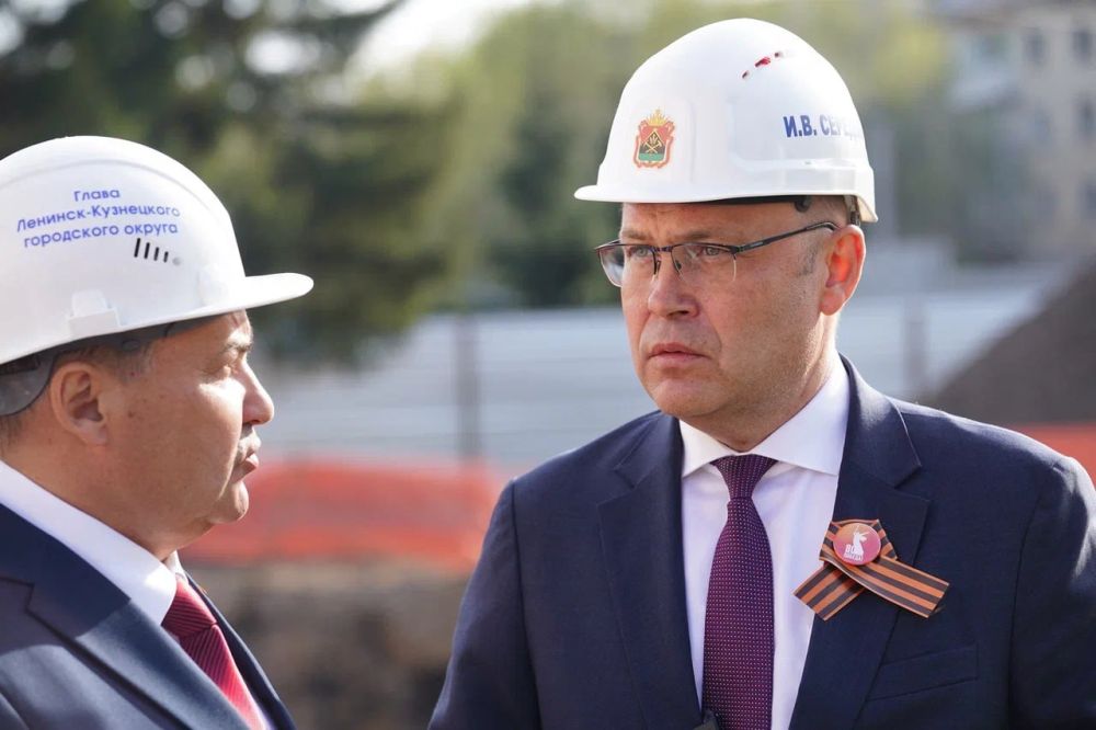 Иван Приходько: Вместе с Губернатором Кузбасса Ильей Владимировичем Середюком побывал в Ленинске-Кузнецком, городе, удостоенном почётного звания «Город трудовой доблести» в январе 2025 года Иван Приходько: Вместе с Губернатором Кузбасса Ильей Владимировичем Середюком побывал в Ленинске-Кузнецком, городе, удостоенном почётного звания «Город трудовой доблести» в январе 2025 года