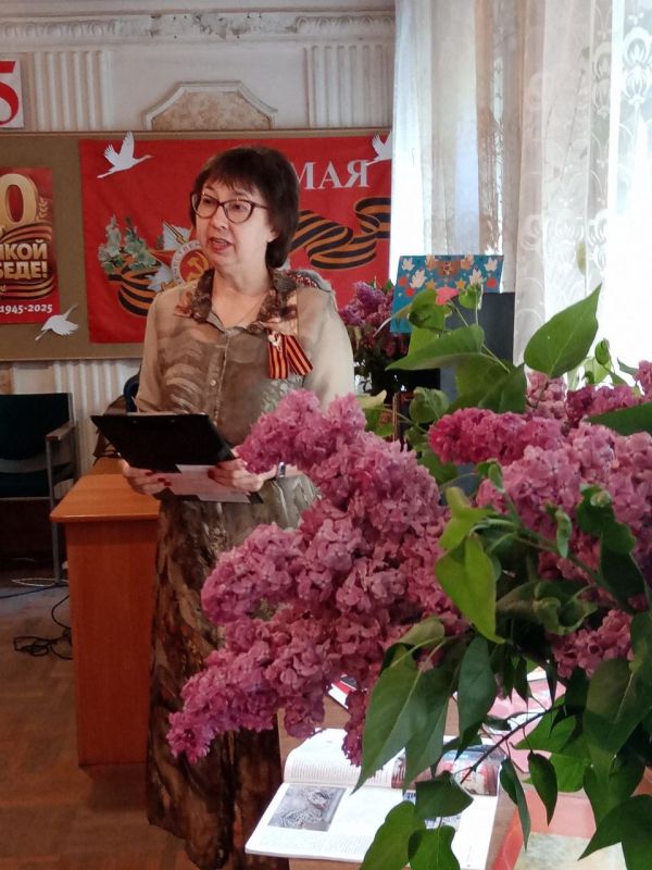 Валентин Левченко: В Территориальном центре Киевского района прошел праздничный концерт к 80-летию Великой Победы Валентин Левченко: В Территориальном центре Киевского района прошел праздничный концерт к 80-летию Великой Победы