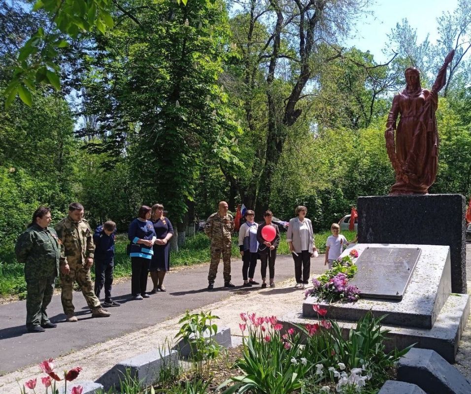 Наталья Бегуненко: В Петровском районе прошел автопробег, приуроченный к 80-летию Великой Победы Наталья Бегуненко: В Петровском районе прошел автопробег, приуроченный к 80-летию Великой Победы