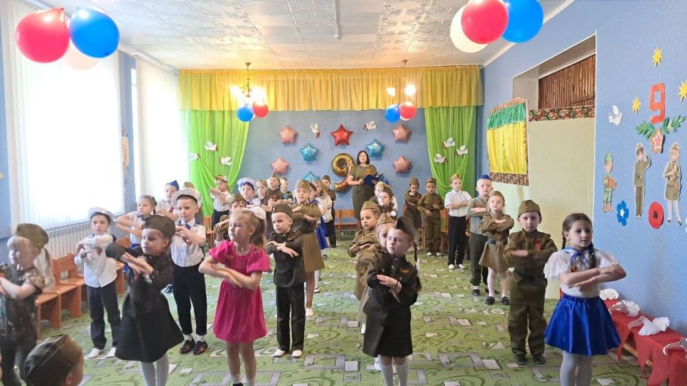 В ГКДОУ "Володарский детский сад №1 "Солнышко" и ГКДОУ "Володарский детский сад №2 "Ромашка" прошли мероприятия, посвященные 80-ой годовщине со Дня Победы В ГКДОУ "Володарский детский сад №1 "Солнышко" и ГКДОУ "Володарский детский сад №2 "Ромашка" прошли мероприятия, посвященные 80-ой годовщине со Дня Победы