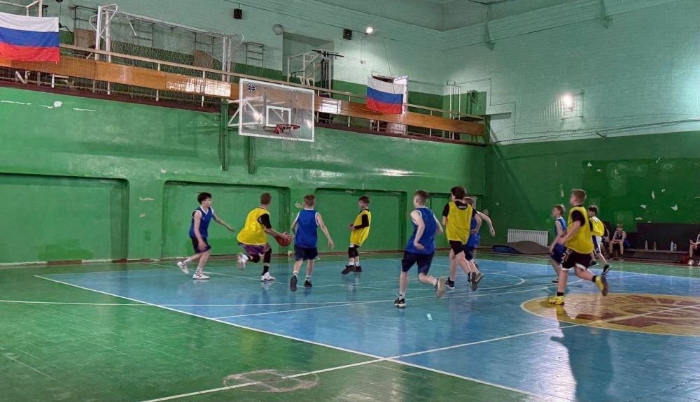 Соревнования по баскетболу Соревнования по баскетболу