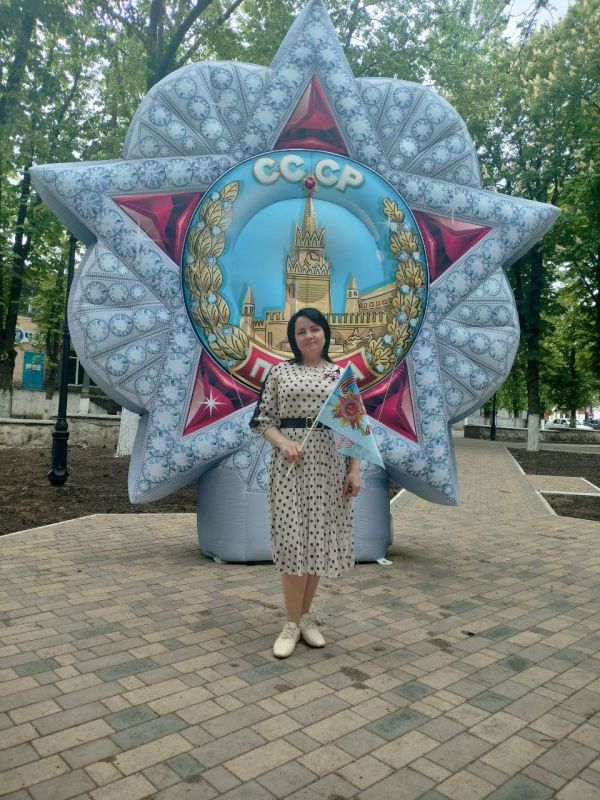 Константин Зинченко: Волноваха торжественно встретила День Победы Константин Зинченко: Волноваха торжественно встретила День Победы