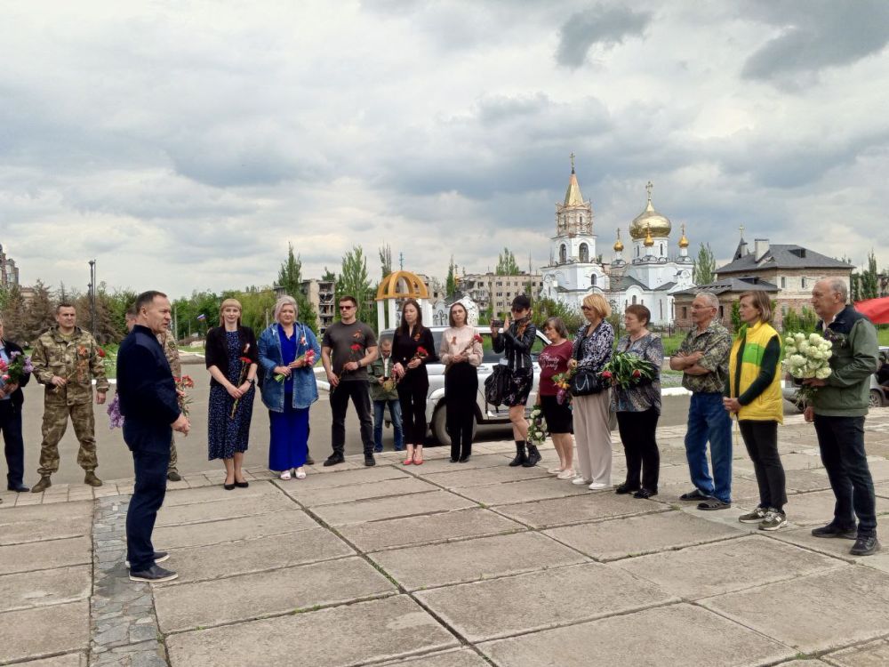 Сегодня в Авдеевке, городе Ясиноватского муниципального округа, прошли торжества в честь 80-летия Великой Победы Сегодня в Авдеевке, городе Ясиноватского муниципального округа, прошли торжества в честь 80-летия Великой Победы