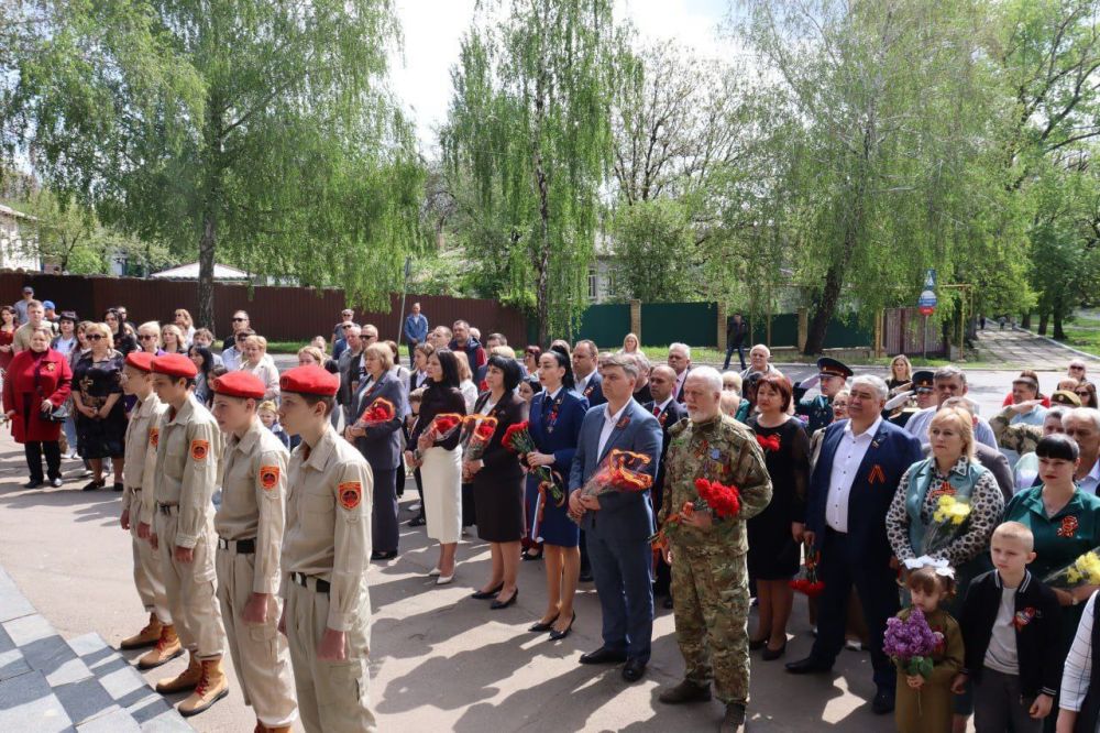 День Великой Победы, день нашей гордости, нашего величия, мужества и отваги День Великой Победы, день нашей гордости, нашего величия, мужества и отваги
