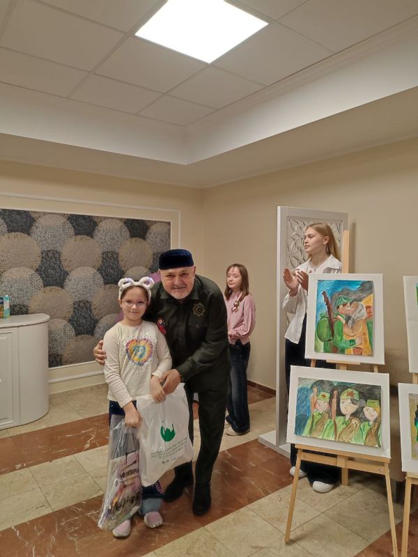 По инициативе председателя Совета женщин Куйбышевского района г. Донецка Такташвой Н. Л. участники детского клуба "Rafael.Ka" (руководитель Минакова Т. Л.) приняли участие в конкурсе детского рисунка, посвящённого Дню... По инициативе председателя Совета женщин Куйбышевского района г. Донецка Такташвой Н. Л. участники детского клуба "Rafael.Ka" (руководитель Минакова Т. Л.) приняли участие в конкурсе детского рисунка, посвящённого Дню...