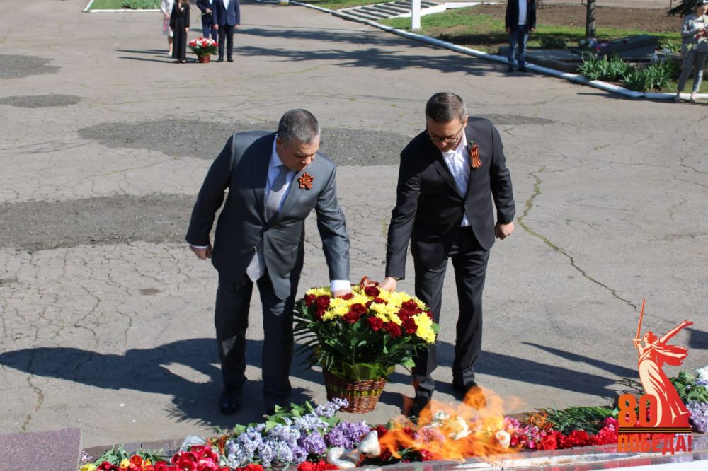 Роман Конев: Сегодня в Городе воинской славы и трудовой доблести Горловке отпраздновали 80-ю годовщину со дня Великой Победы советского народа над немецко-фашистскими захватчиками Роман Конев: Сегодня в Городе воинской славы и трудовой доблести Горловке отпраздновали 80-ю годовщину со дня Великой Победы советского народа над немецко-фашистскими захватчиками
