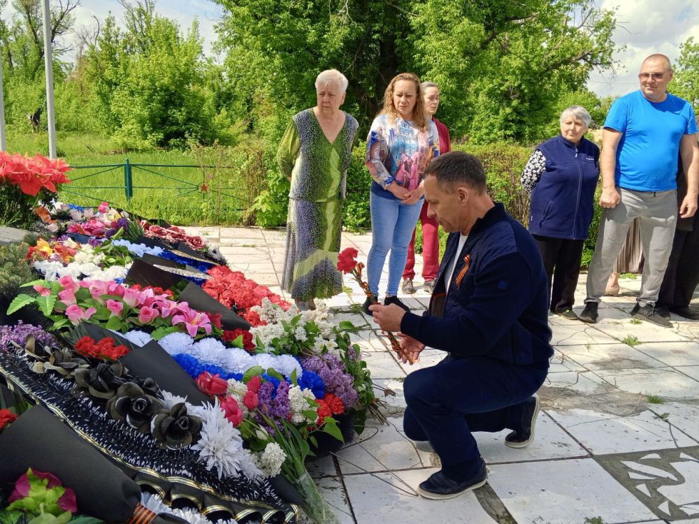 Сегодня в Авдеевке, городе Ясиноватского муниципального округа, прошли торжества в честь 80-летия Великой Победы Сегодня в Авдеевке, городе Ясиноватского муниципального округа, прошли торжества в честь 80-летия Великой Победы