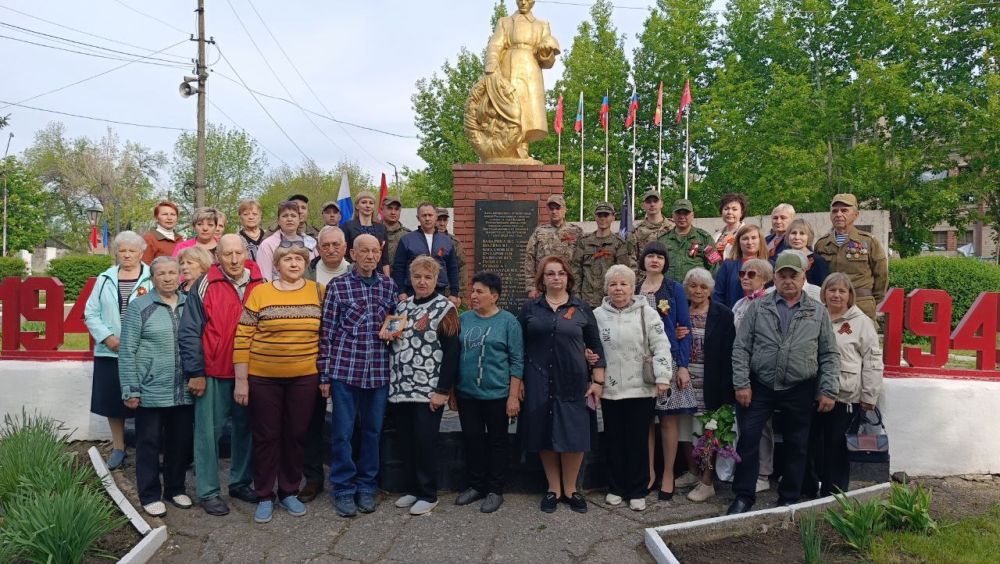 Утро 9 мая в Пантелеймоновке началось с тишины Утро 9 мая в Пантелеймоновке началось с тишины
