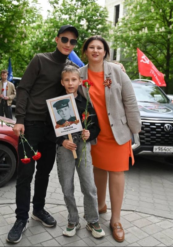 Масштабный автопробег в честь 80-летия Великой Победы Масштабный автопробег в честь 80-летия Великой Победы