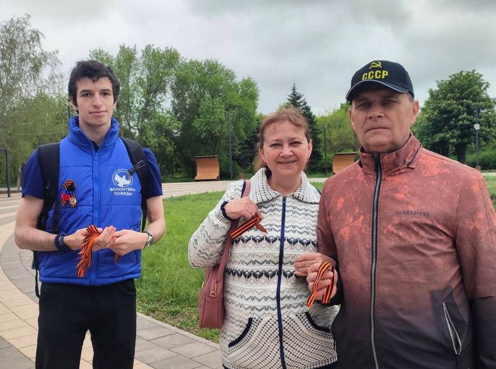 Игорь Мартынов: Молодёжь городского округа Енакиево активно участвует в акции «Георгиевская лента» Игорь Мартынов: Молодёжь городского округа Енакиево активно участвует в акции «Георгиевская лента»