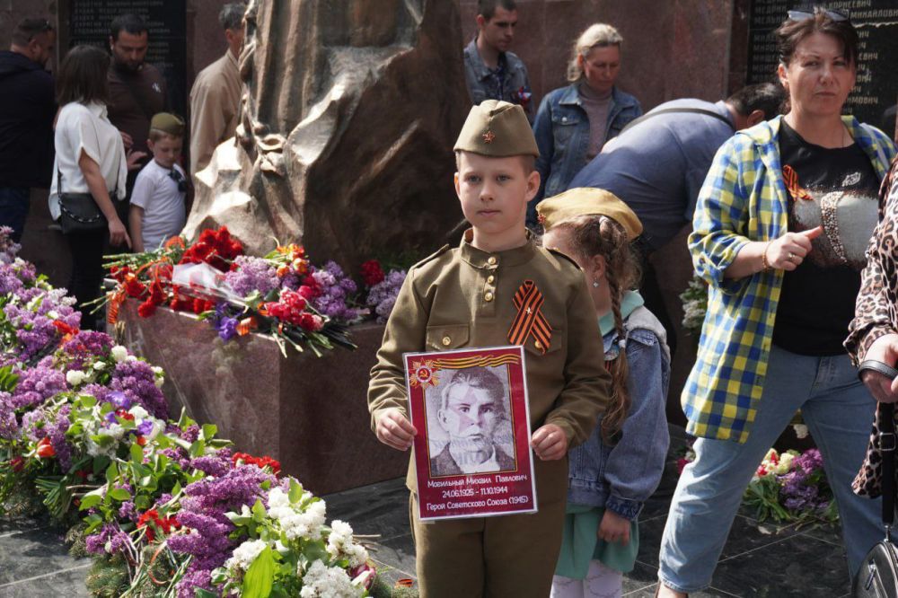 Сергей Юзвинкевич: Сегодня вся страна отмечает 80-ю годовщину Победы советского народа в Великой Отечественной войне 1941-1945 годов Сергей Юзвинкевич: Сегодня вся страна отмечает 80-ю годовщину Победы советского народа в Великой Отечественной войне 1941-1945 годов