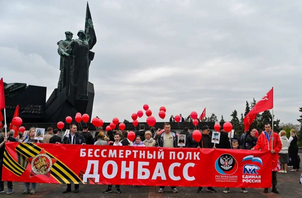 В Победном небе – памятные шары В Победном небе – памятные шары