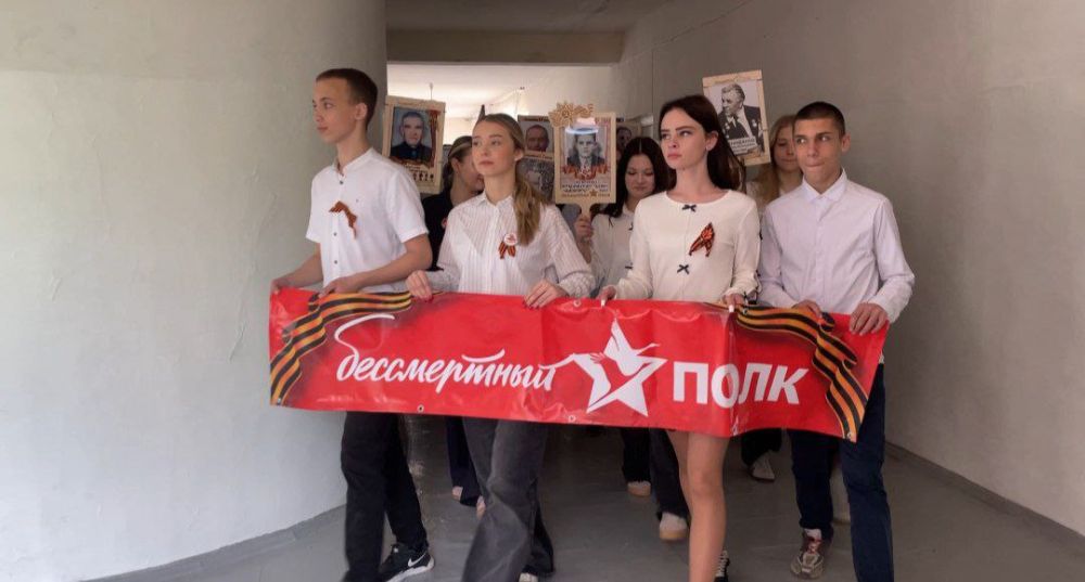 Особенный день. Сегодня мы отмечаем важную веху в истории нашей страны — 80-летие Великой Победы! В этот знаменательный день советники директоров по воспитанию из Донецкой Народной Республики вместе со школьниками и... Особенный день. Сегодня мы отмечаем важную веху в истории нашей страны — 80-летие Великой Победы! В этот знаменательный день советники директоров по воспитанию из Донецкой Народной Республики вместе со школьниками и...