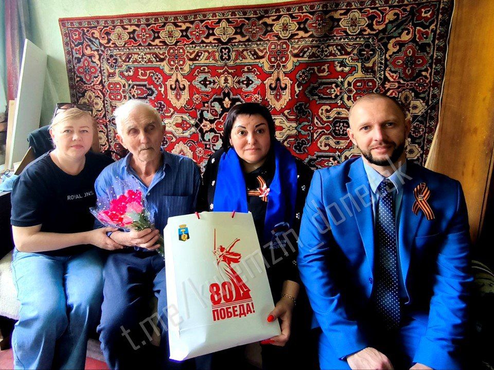 Алексей Кулемзин: Сегодня в Донецке поздравили с 80-летием Дончан — ровесников Победы! Алексей Кулемзин: Сегодня в Донецке поздравили с 80-летием Дончан — ровесников Победы!