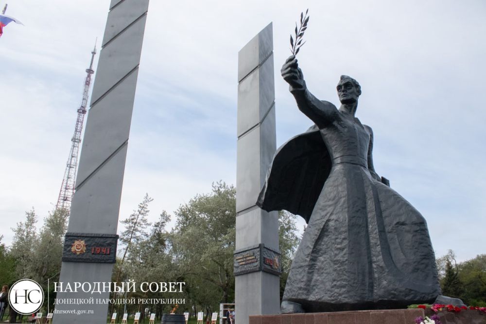 Константин Кузьмин: 80-летие Победы в Великой Отечественной войне - важная дата для каждого жителя России Константин Кузьмин: 80-летие Победы в Великой Отечественной войне - важная дата для каждого жителя России
