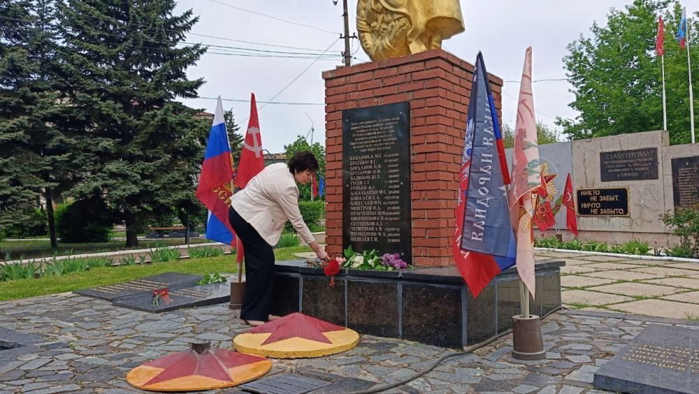 Утро 9 мая в Пантелеймоновке началось с тишины Утро 9 мая в Пантелеймоновке началось с тишины