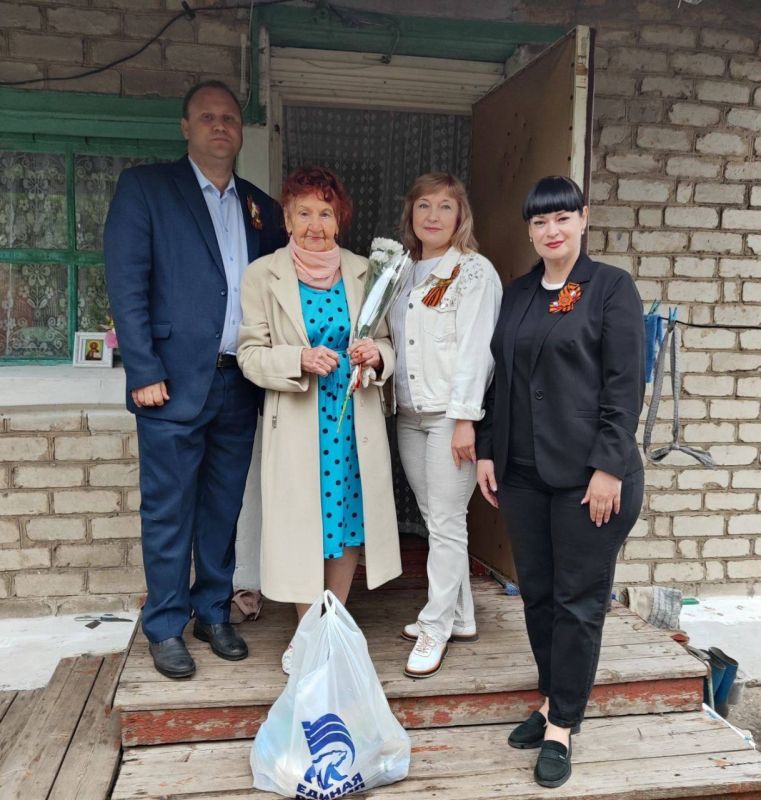 Череда поздравлений продолжается! Череда поздравлений продолжается!