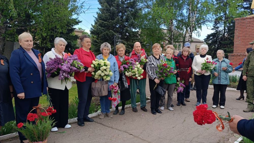 Утро 9 мая в Пантелеймоновке началось с тишины Утро 9 мая в Пантелеймоновке началось с тишины