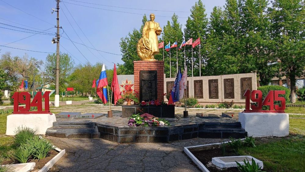 Утро 9 мая в Пантелеймоновке началось с тишины Утро 9 мая в Пантелеймоновке началось с тишины