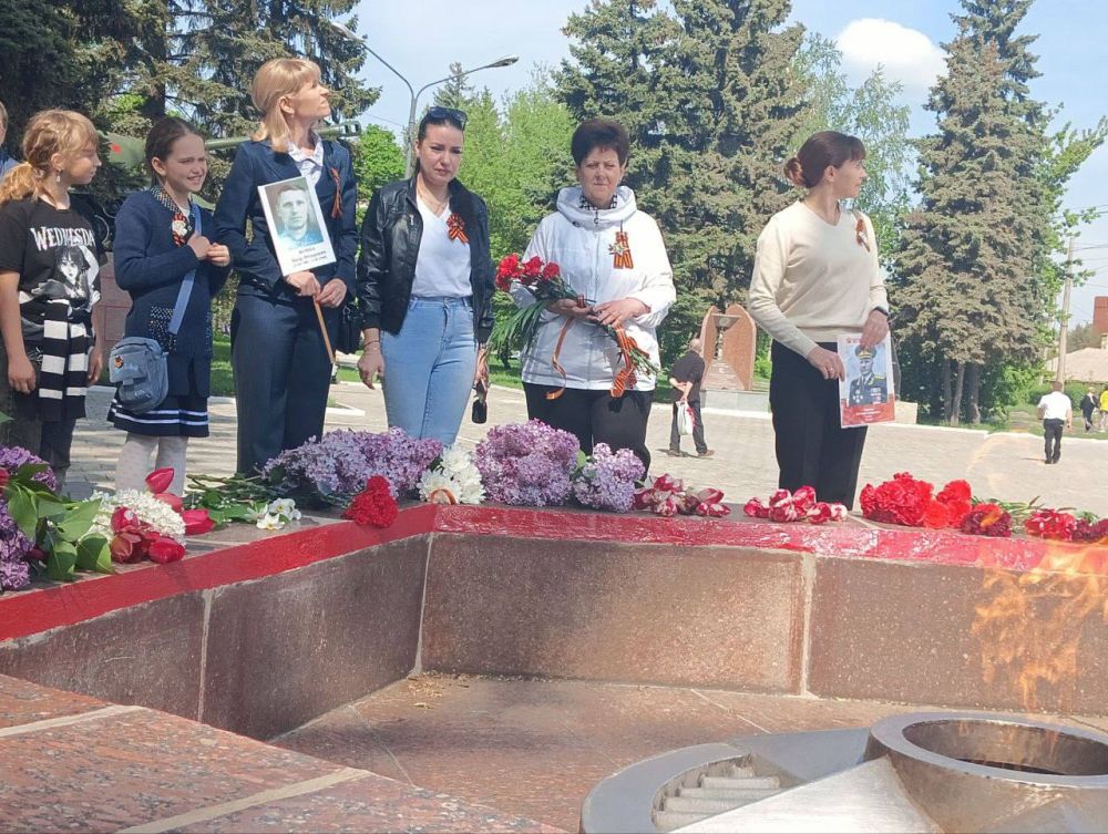 9 Мая- священная и дорогая для каждого из нас дата, которую мы встречаем с особыми чувствами 9 Мая- священная и дорогая для каждого из нас дата, которую мы встречаем с особыми чувствами
