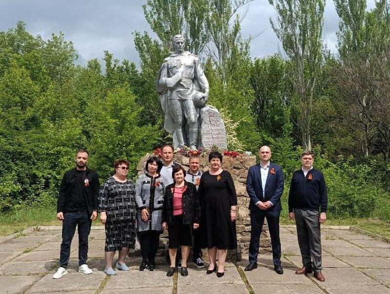В Советском внутригородском районе городского округа Макеевка состоялась акция «Вечный огонь» В Советском внутригородском районе городского округа Макеевка состоялась акция «Вечный огонь»