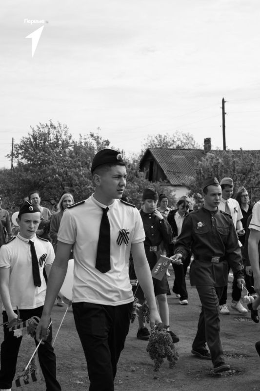 Первые помнят. Первые Кировской школы провели торжественный концерт,приуроченный к 80-летию Победы в Великой Отечественной войне Наш долг - пронести сквозь года, передавая от поколения к поколению историю о тех страшных... Первые помнят. Первые Кировской школы провели торжественный концерт,приуроченный к 80-летию Победы в Великой Отечественной войне Наш долг - пронести сквозь года, передавая от поколения к поколению историю о тех страшных...