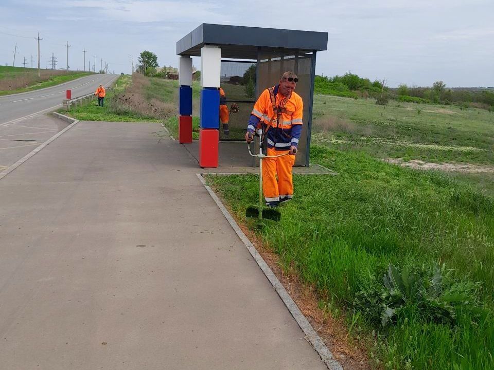 В праздничные дни тоже работаем - продолжаем обеспечивать порядок на дорогах общего пользования В праздничные дни тоже работаем - продолжаем обеспечивать порядок на дорогах общего пользования