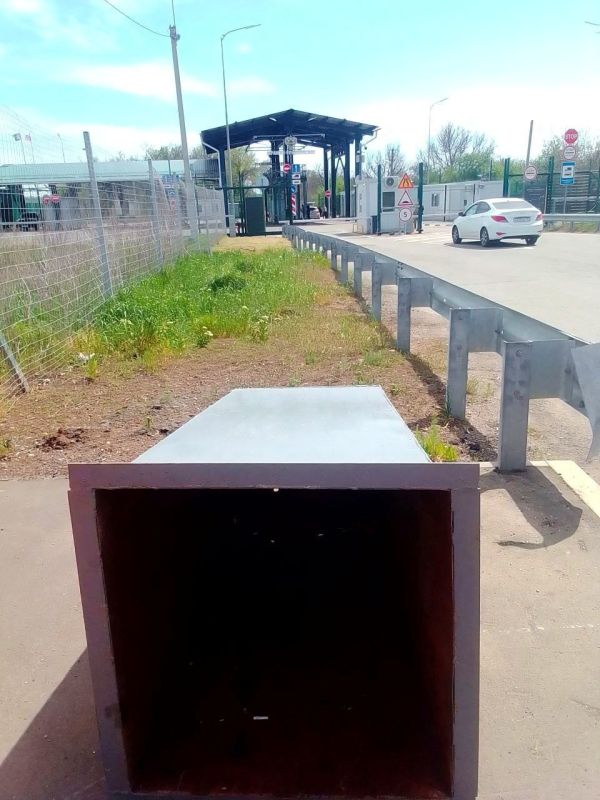 В праздничные дни тоже работаем - продолжаем обеспечивать порядок на дорогах общего пользования В праздничные дни тоже работаем - продолжаем обеспечивать порядок на дорогах общего пользования