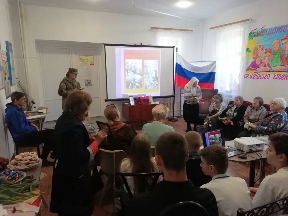 11 мая, ко Дню Республики, в библиотеке-филиала №2 прошел форум гражданственности «Мы живем во имя мира» 11 мая, ко Дню Республики, в библиотеке-филиала №2 прошел форум гражданственности «Мы живем во имя мира»