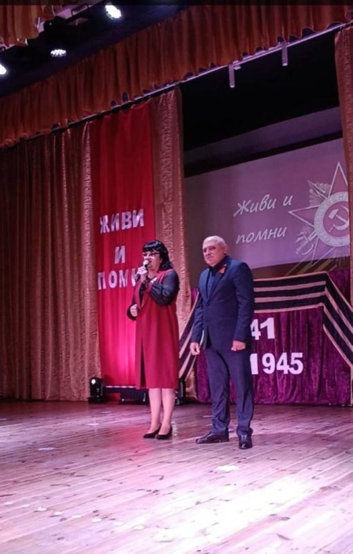 Живи и помни.... «Песни эти посвящаем Живи и помни.... «Песни эти посвящаем