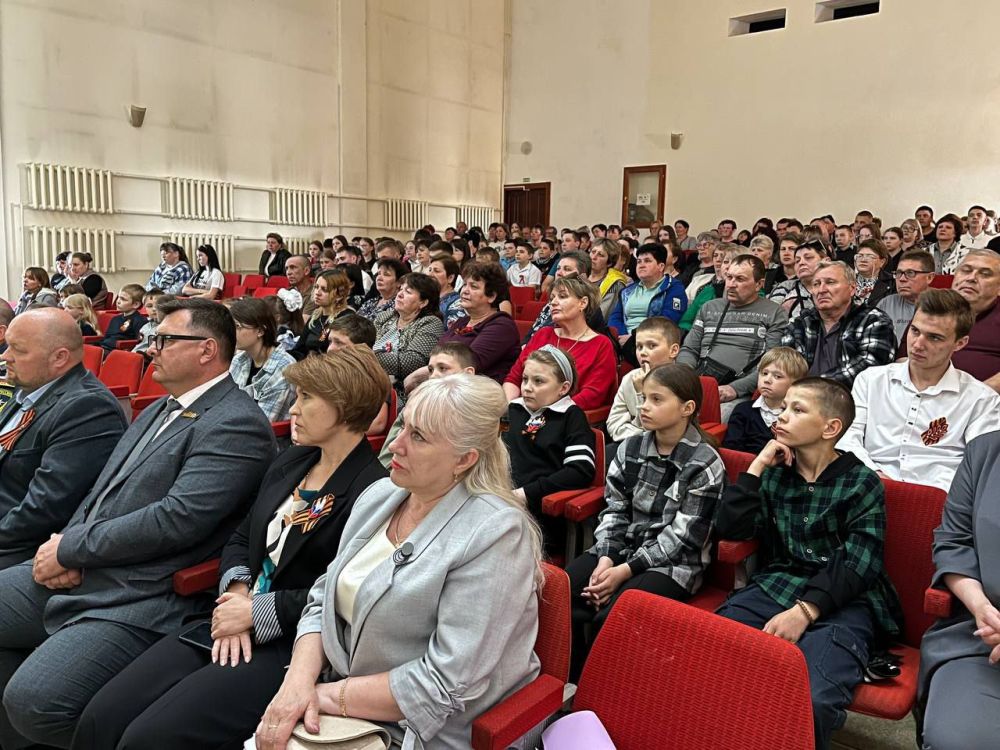 Василий Овчаров: 11 лет Донецкой Народной Республики: праздник единства и гордости. Василий Овчаров: 11 лет Донецкой Народной Республики: праздник единства и гордости.