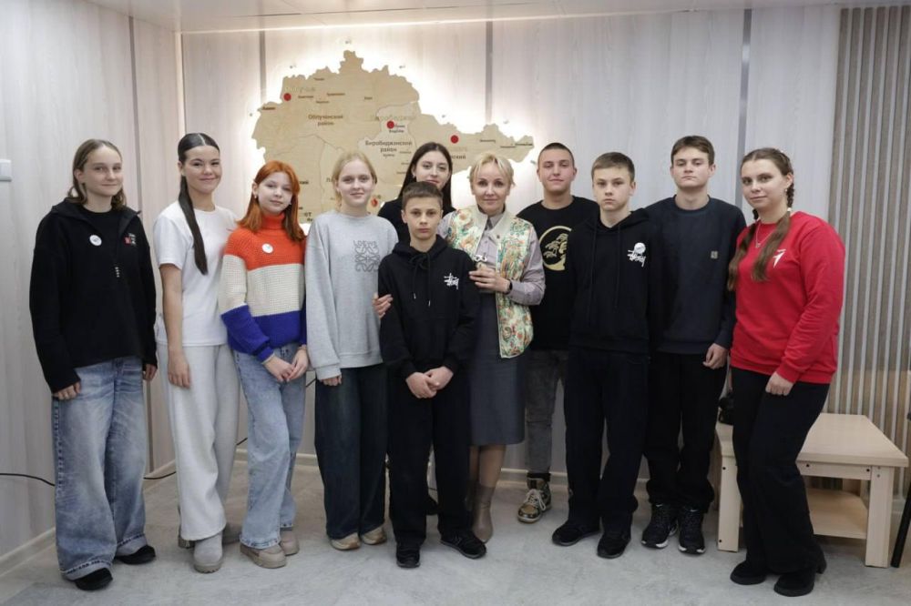 Игорь Лызов: С Днем Республики поздравила жителей ДНР врио губернатора ЕАО Игорь Лызов: С Днем Республики поздравила жителей ДНР врио губернатора ЕАО
