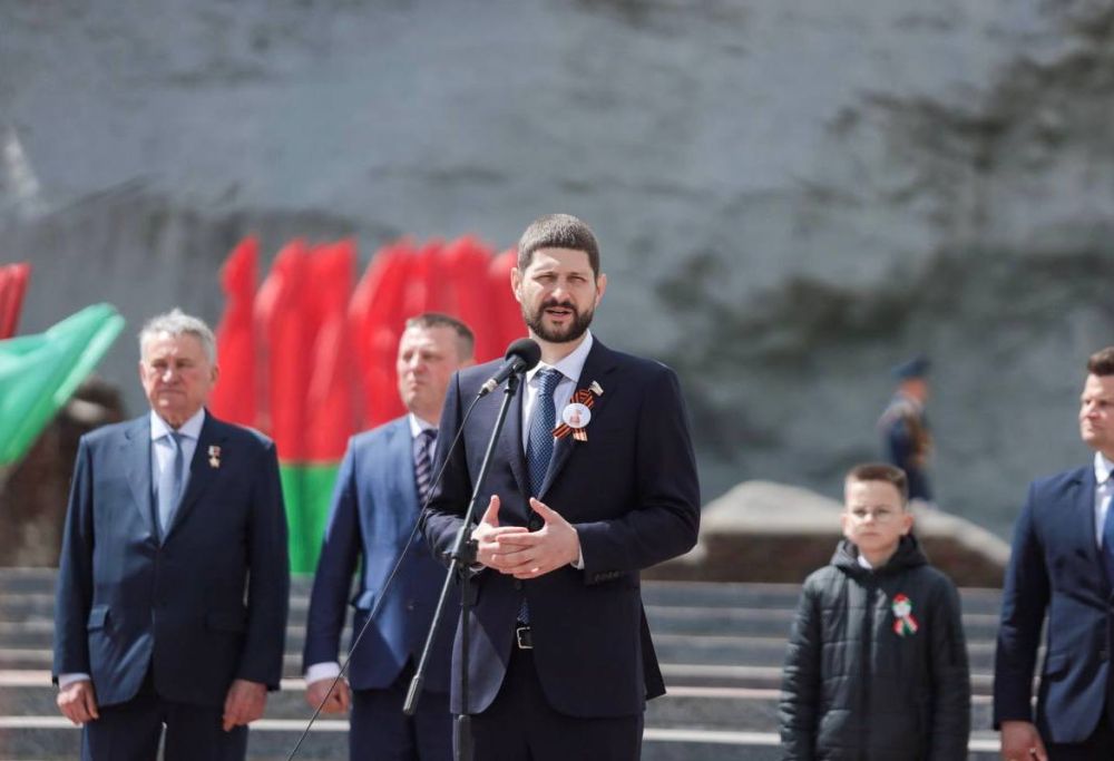 Александр Волошин: #НЕПОКОРЁННЫЕ2025. Брест. Начало белорусского этапа экспедиции Брестская крепость — место, где 22 июня 1941 года началась самая страшная война в истории нашей Родины Александр Волошин: #НЕПОКОРЁННЫЕ2025. Брест. Начало белорусского этапа экспедиции Брестская крепость — место, где 22 июня 1941 года началась самая страшная война в истории нашей Родины