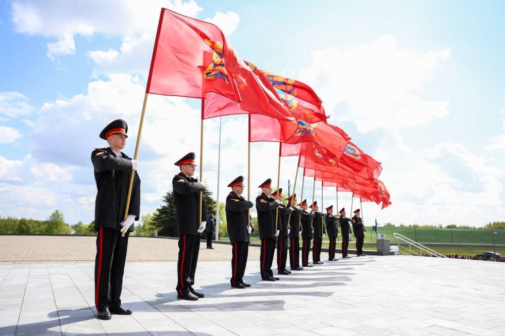 Александр Волошин: #НЕПОКОРЁННЫЕ2025. Сегодня экспедиция прибыла в мой родной Минск — город, переживший ужасы войны, но так и не склонившийся Александр Волошин: #НЕПОКОРЁННЫЕ2025. Сегодня экспедиция прибыла в мой родной Минск — город, переживший ужасы войны, но так и не склонившийся