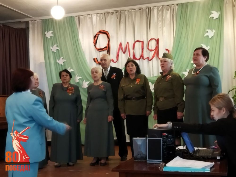 Праздничный концерт для женщин-волонтёров ко Дню Победы Праздничный концерт для женщин-волонтёров ко Дню Победы