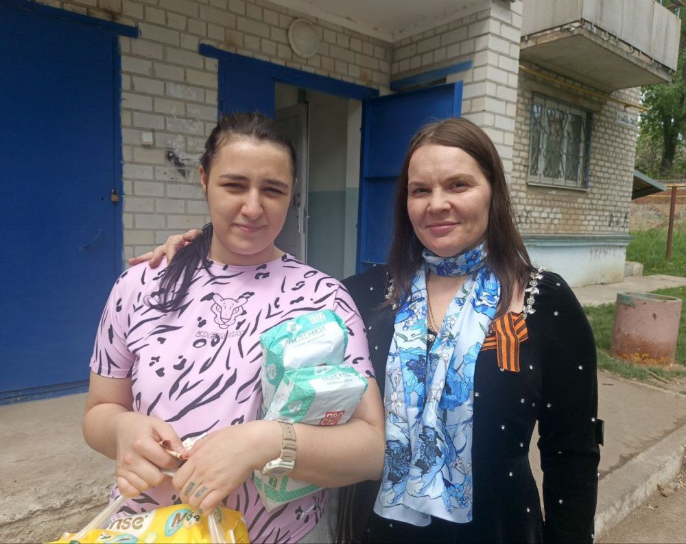 Проект «Ты не одна» помог пострадавшей от обстрела семье из Горловки Проект «Ты не одна» помог пострадавшей от обстрела семье из Горловки