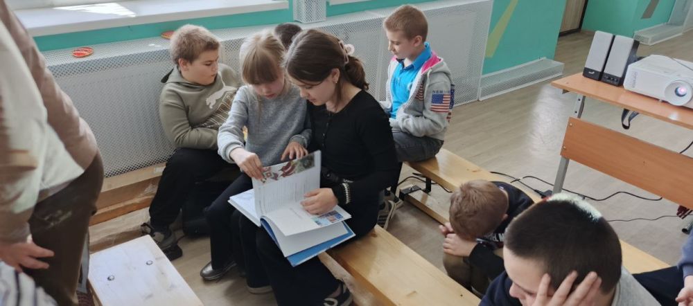 Погружение в мир народного творчества для юных мастеров! Погружение в мир народного творчества для юных мастеров!